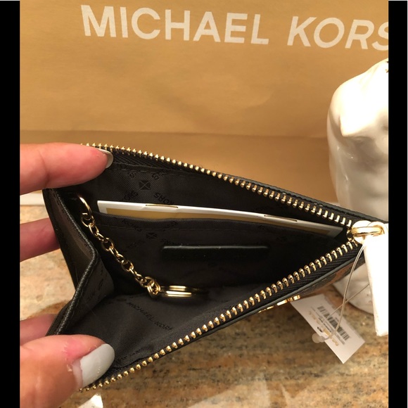 Michael Kors Leopard coin pouch🐆 - Picture 2 of 3